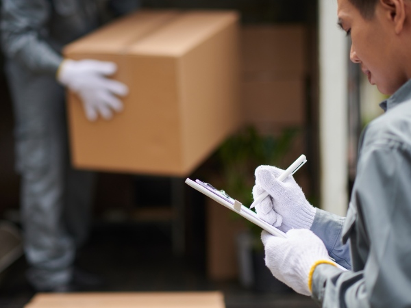 Sử dụng bao bì gọn nhẹ giúp tiết kiệm diện tích kho và tối ưu chi phí lưu trữ