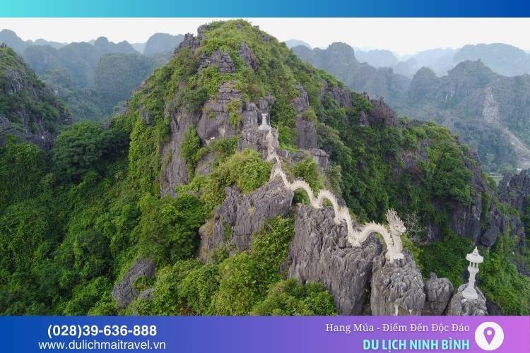 Hang Múa là điểm đến du lịch nổi bật của Ninh Bình