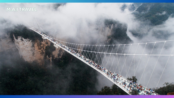 Tour Phượng Hoàng Cổ Trấn Tết 2025