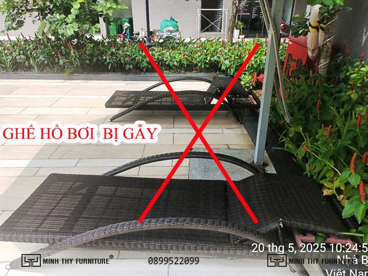 Ghế hồ bơi bị gãy khung