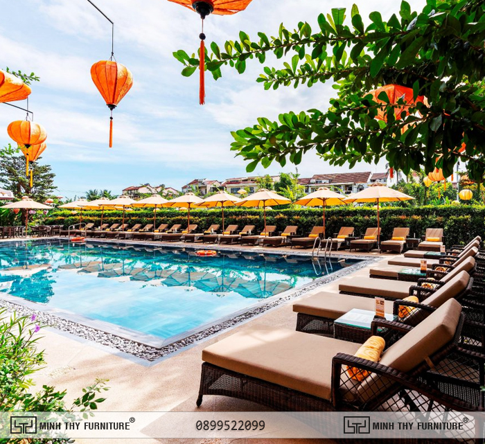 Ghế nằm hồ bơi