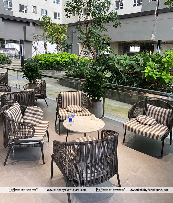 Bàn ghế cafe nhựa giả mây