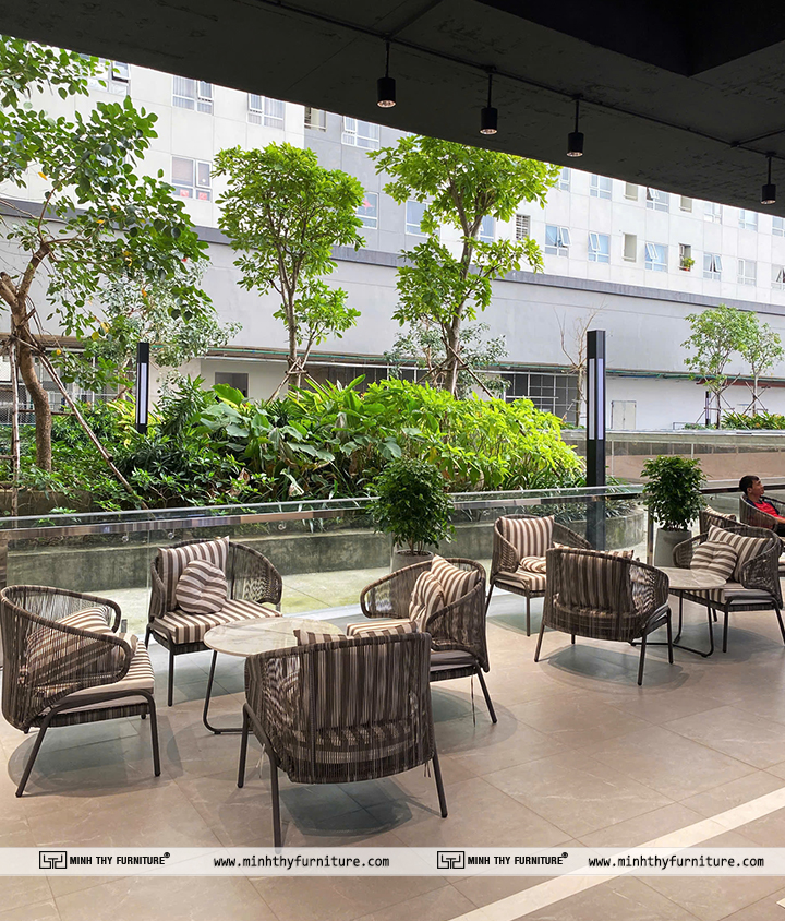 Bàn ghế cafe nhựa giả mây