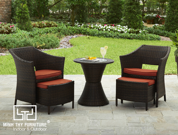 Có nên lựa chọn bàn ghế nhựa giả mây cho không gian ngoại thất ?