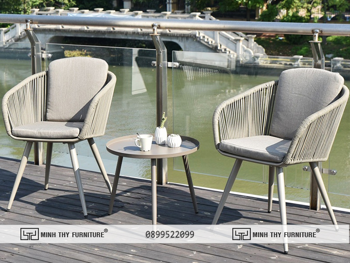 Bàn Ghế Quán Cafe Nhựa Giả Mây