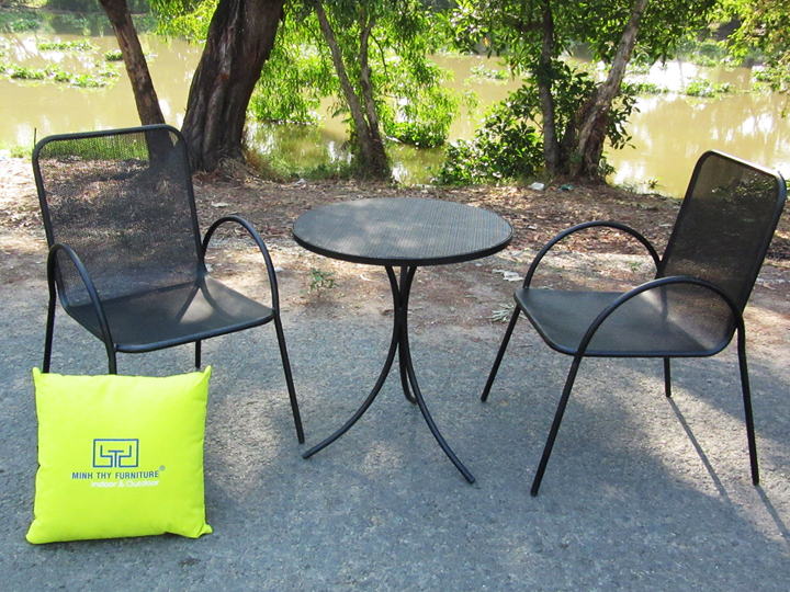 Bàn Ghế Sắt Lưới Nghệ Thuật