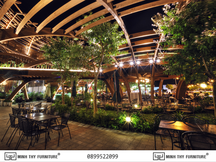 Bàn ghế sắt lưới