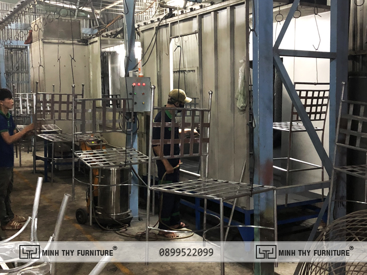 Sơn Tĩnh điện bàn ghế sắt ngoài trời