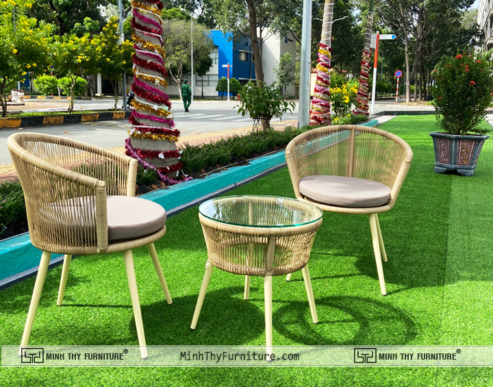 Bộ bàn ghế MT2A262 giúp phong cách trang trí nội thất chill hết nấc