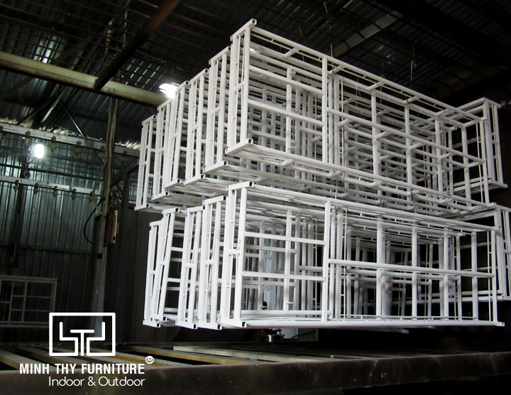 Phun sơn tĩnh điện cho toàn khung