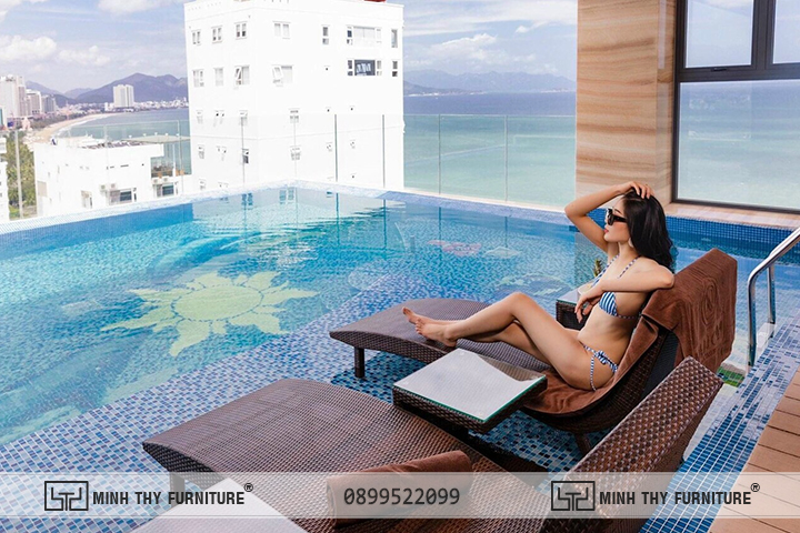 GHẾ NẰM BÃI BIỂN MÂY NHỰA MT455