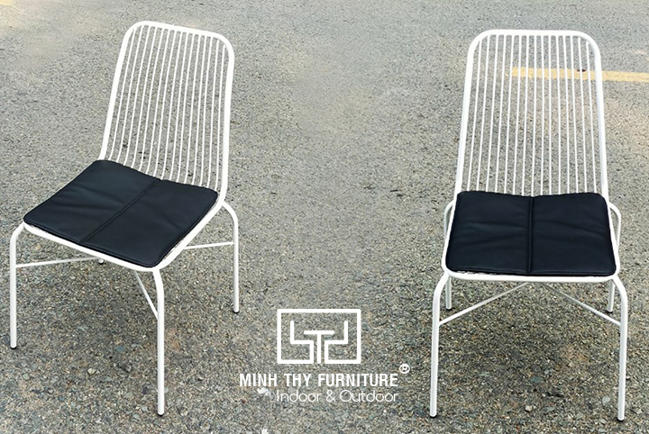 Bàn ghế sắt cafe ngoài trời BGS4003 tại xưởng cơ khí Minh Thy Furniture