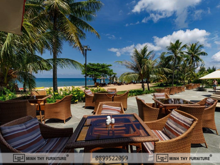 Mercure Phú Quốc Resort & Villas - Bàn ghế nhựa giả mây