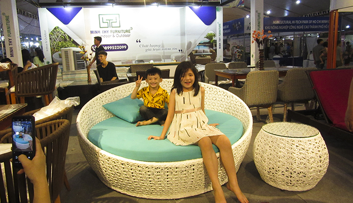 MINH THY FURNITURE THAM GIA TUẦN LỄ GIỚI THIỆU SẢN PHẨM CỦA DOANH NGHIỆP TP HCM TẠI TỈNH NGHỆ AN