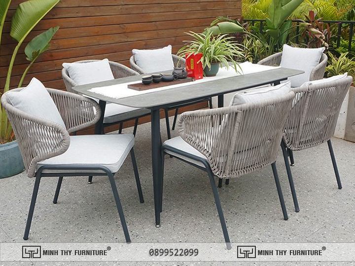 Nét đẹp mộc mạc và sự hài hòa của ghế mây nhựa ngoài trời