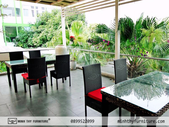 Bàn ghế nhựa giả mây