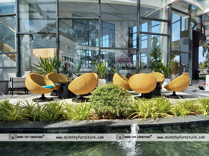 Sale Gallery Charm Resort Hồ Tràm Chọn Minh Thy Furniture cung cấp Bàn Ghế Giả Mây, Sofa Mây Nhựa