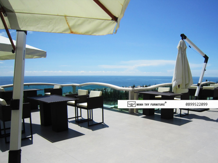 Bàn ghế giả mây minh thy