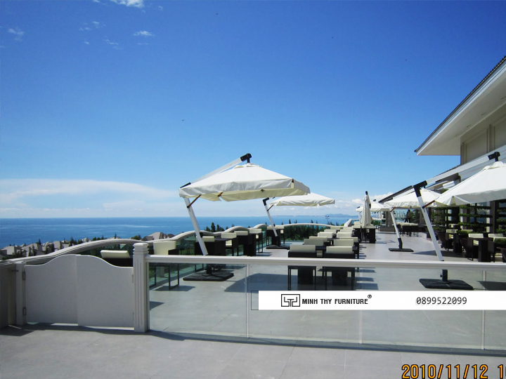 Bàn ghế giả mây minh thy