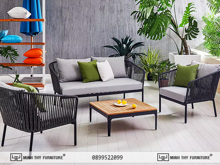 Sofa mây nhựa phòng khách tô điểm không gian nhà bạn