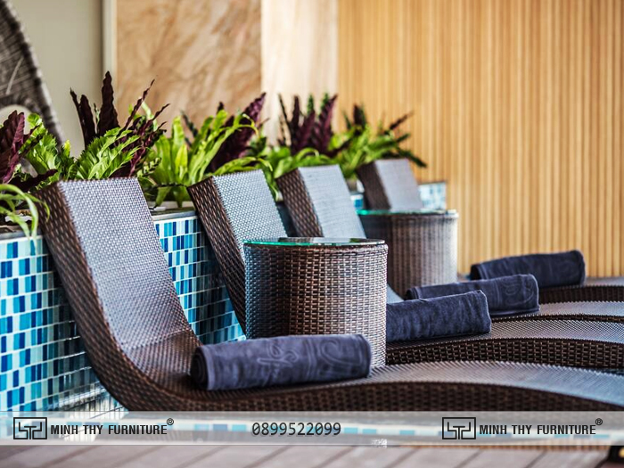 Ghế hồ bơi nhựa giả mây