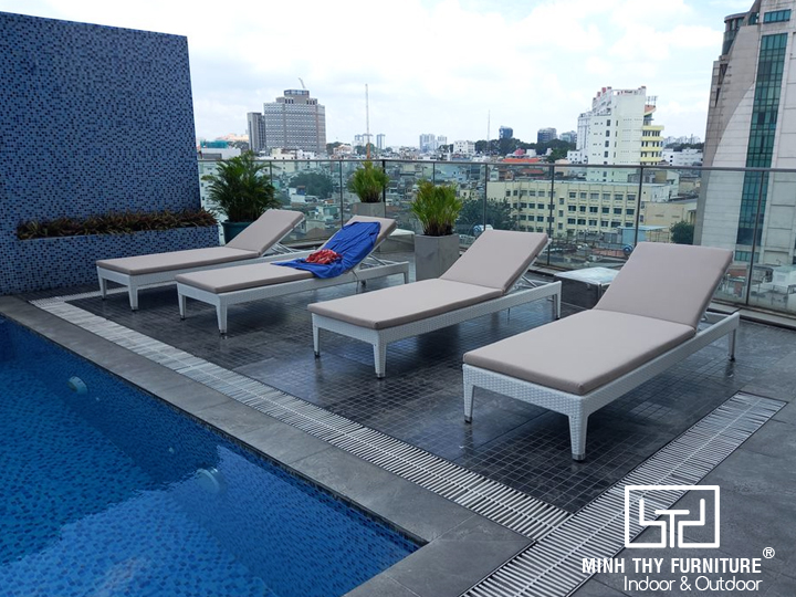 Ghế hồ bơi nhựa giả mây