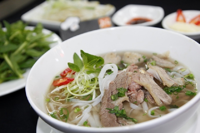 Bí quyết chế biến phở khô ngon như phở tươi
