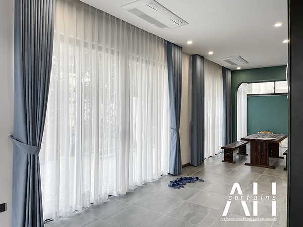 Rèm cửa hoàn thiện cho biệt thự liền kề Gamuda do Rèm Cửa AH thiết kế và thi công