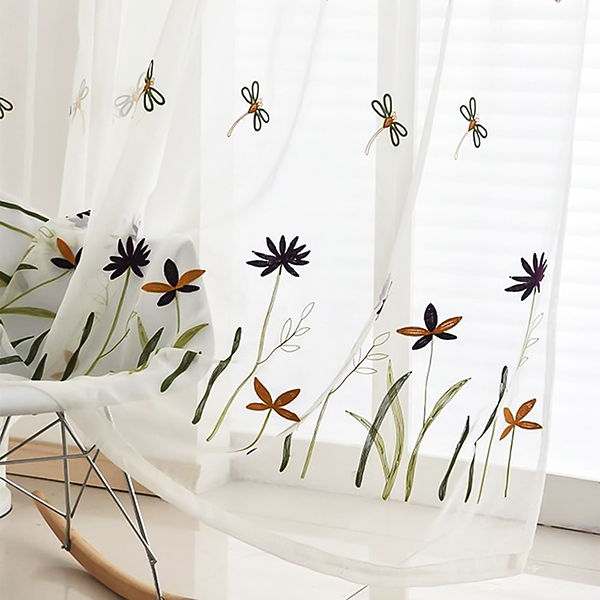 Rèm thêu hiện đại