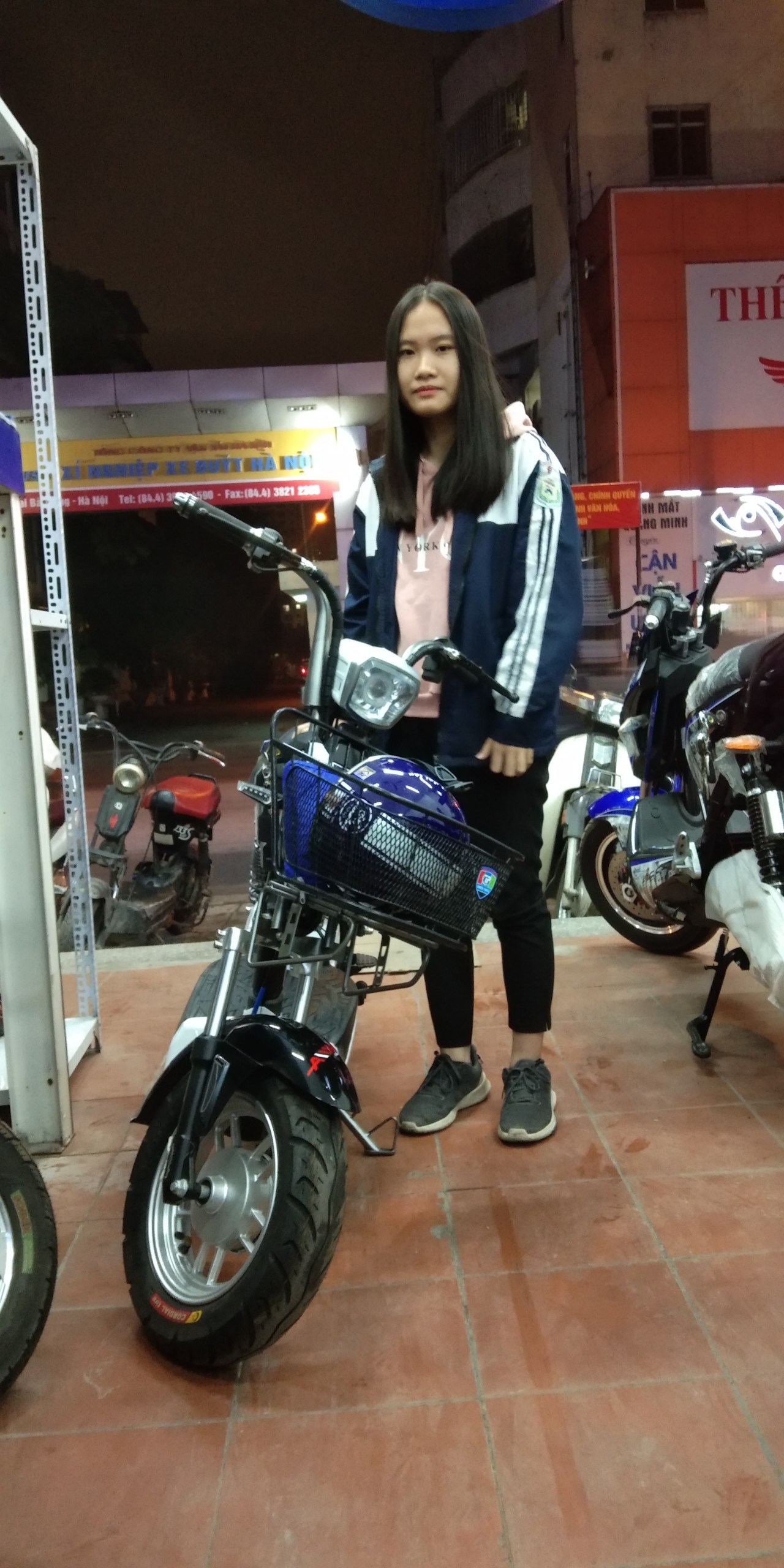 xe đạp điện aima 8