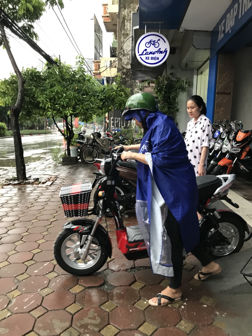 Xe máy điện M133S10