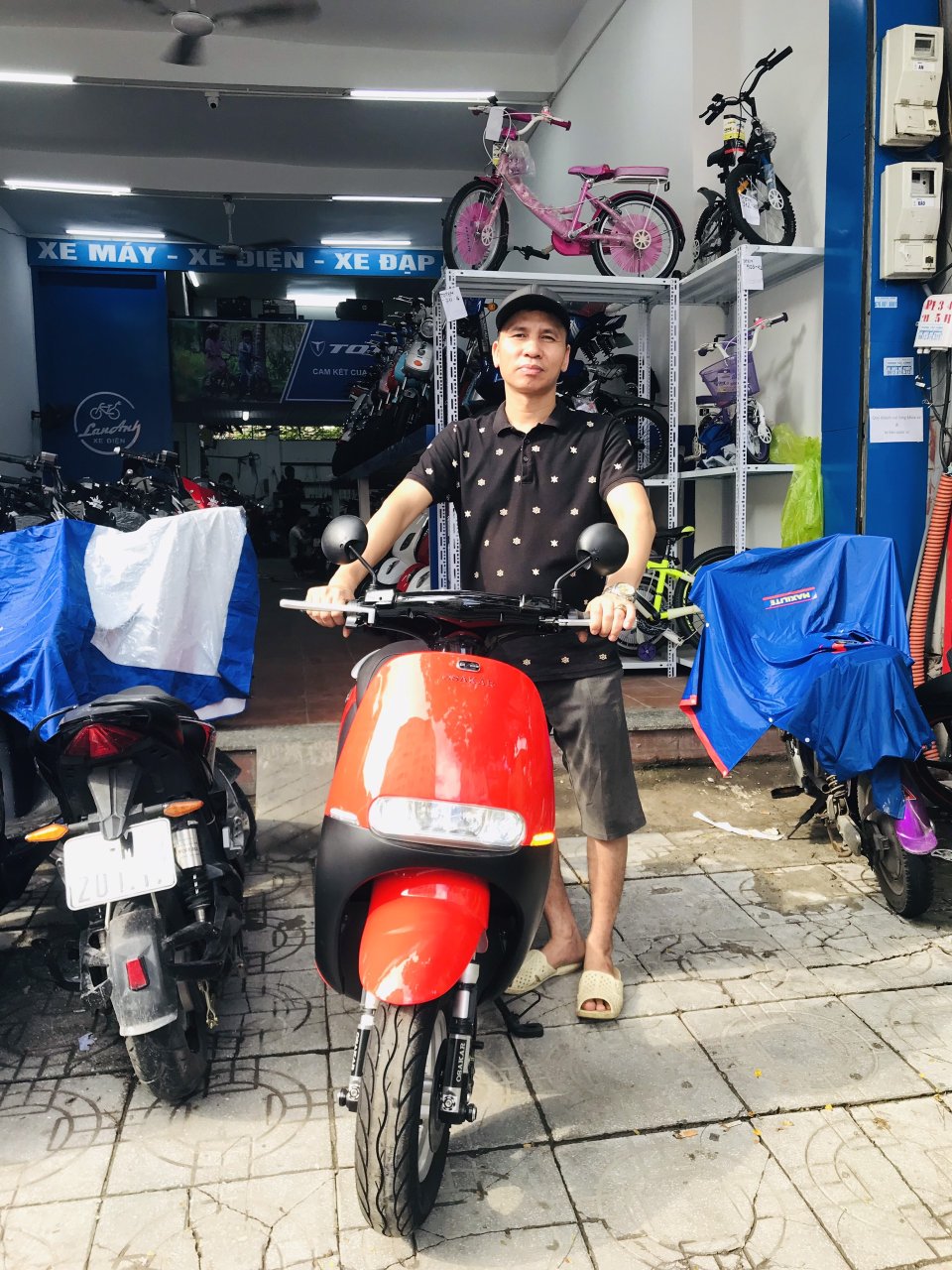 Xe máy điện gogoro Osakar