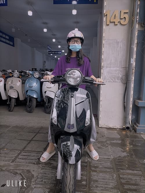 Xe máy điện Vespa