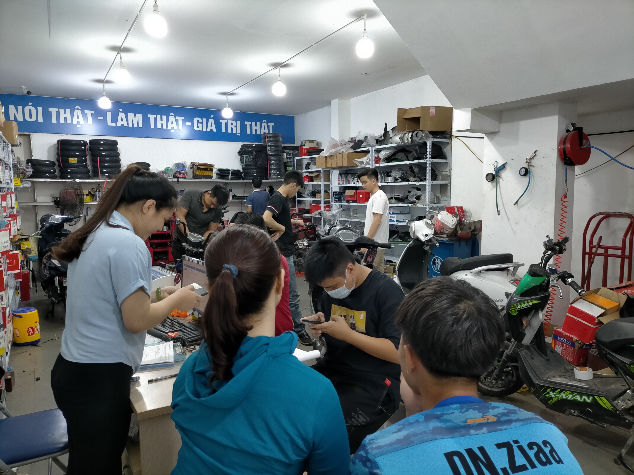 Trả góp xe máy 50cc- Xe điện Lan Anh