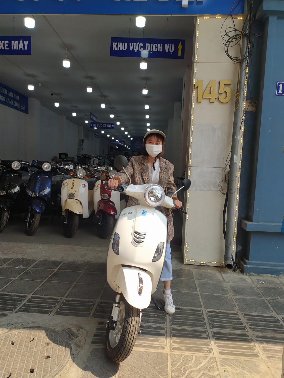 Xe máy điện Vespa-Xe điện Lan Anh