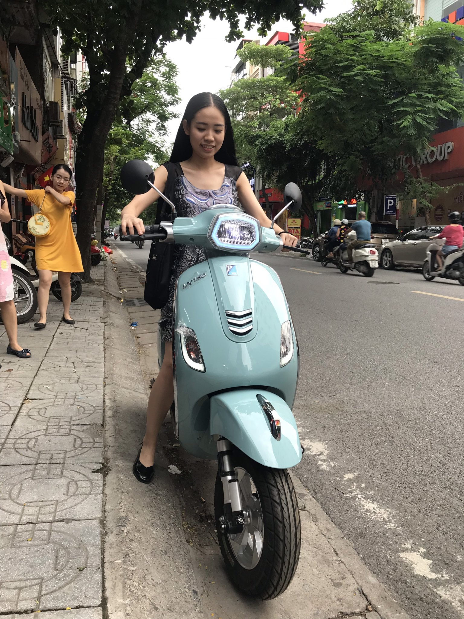 Xe máy điện LX 150 Limited xanh ngọc