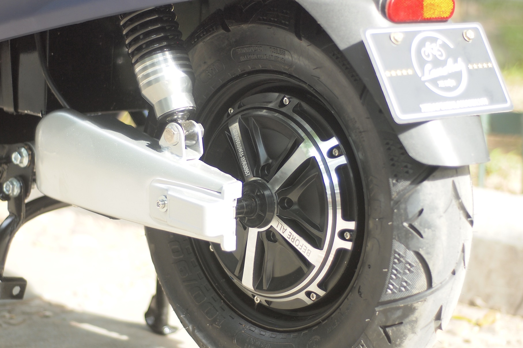 Xe máy điện Vespa Napoli S