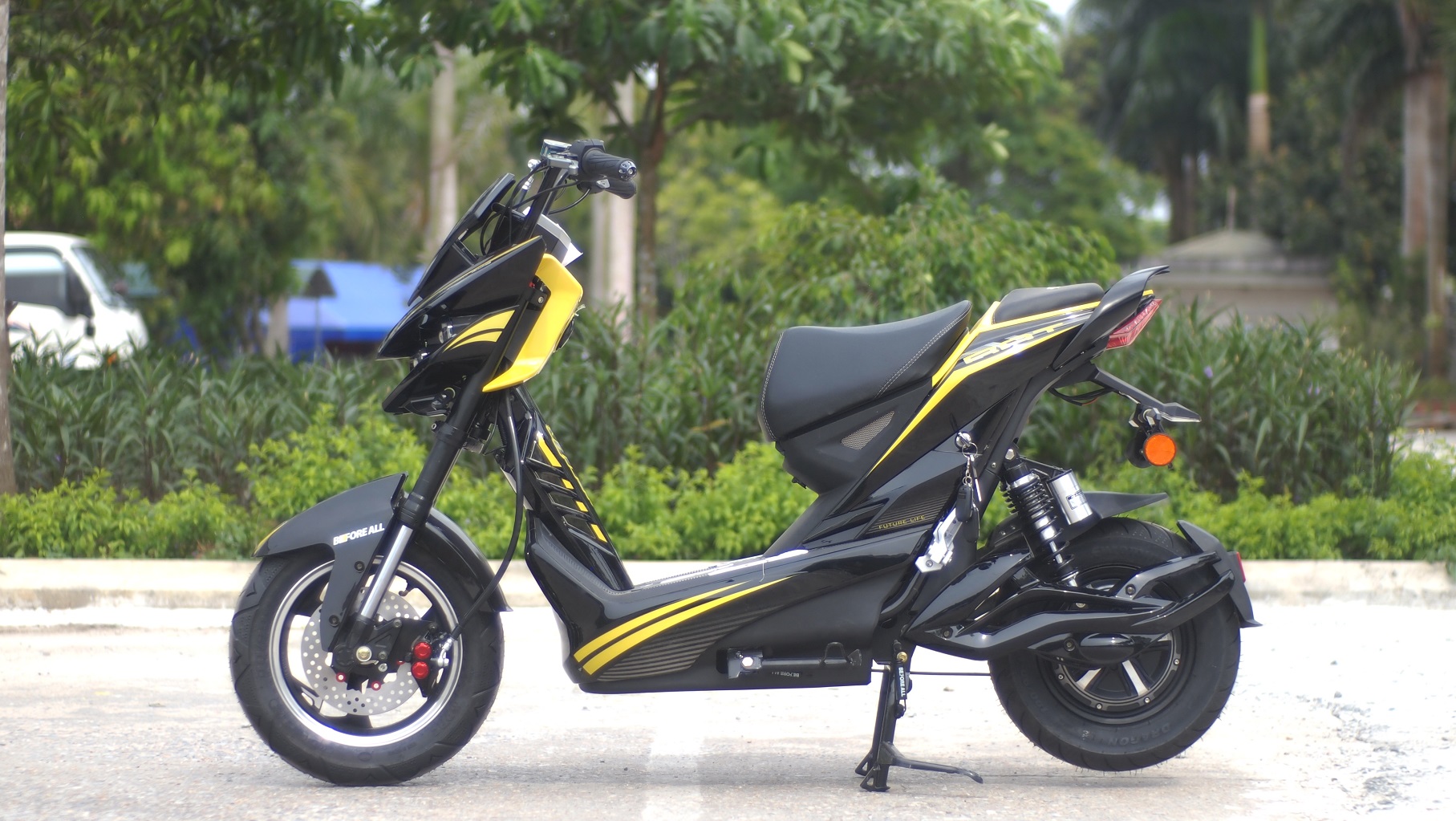 Xe máy điện Jeek Batman