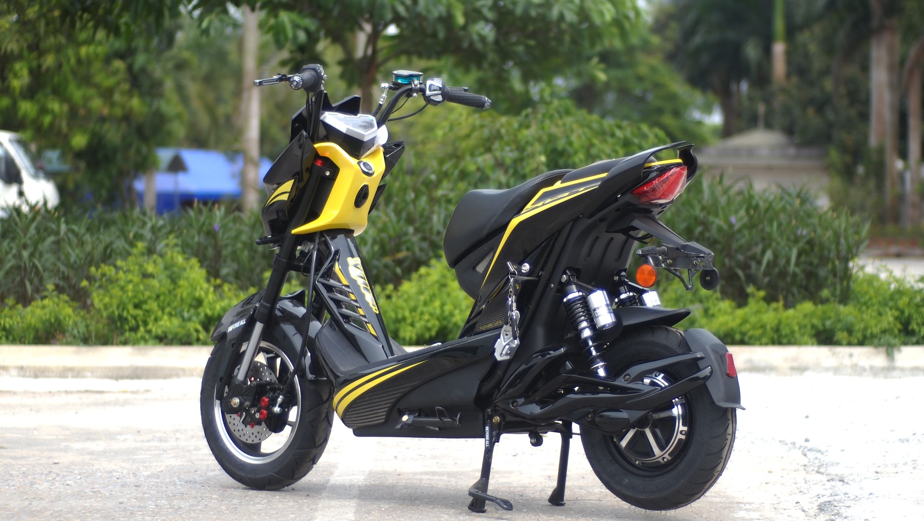 Xe máy điện Jeek Batman