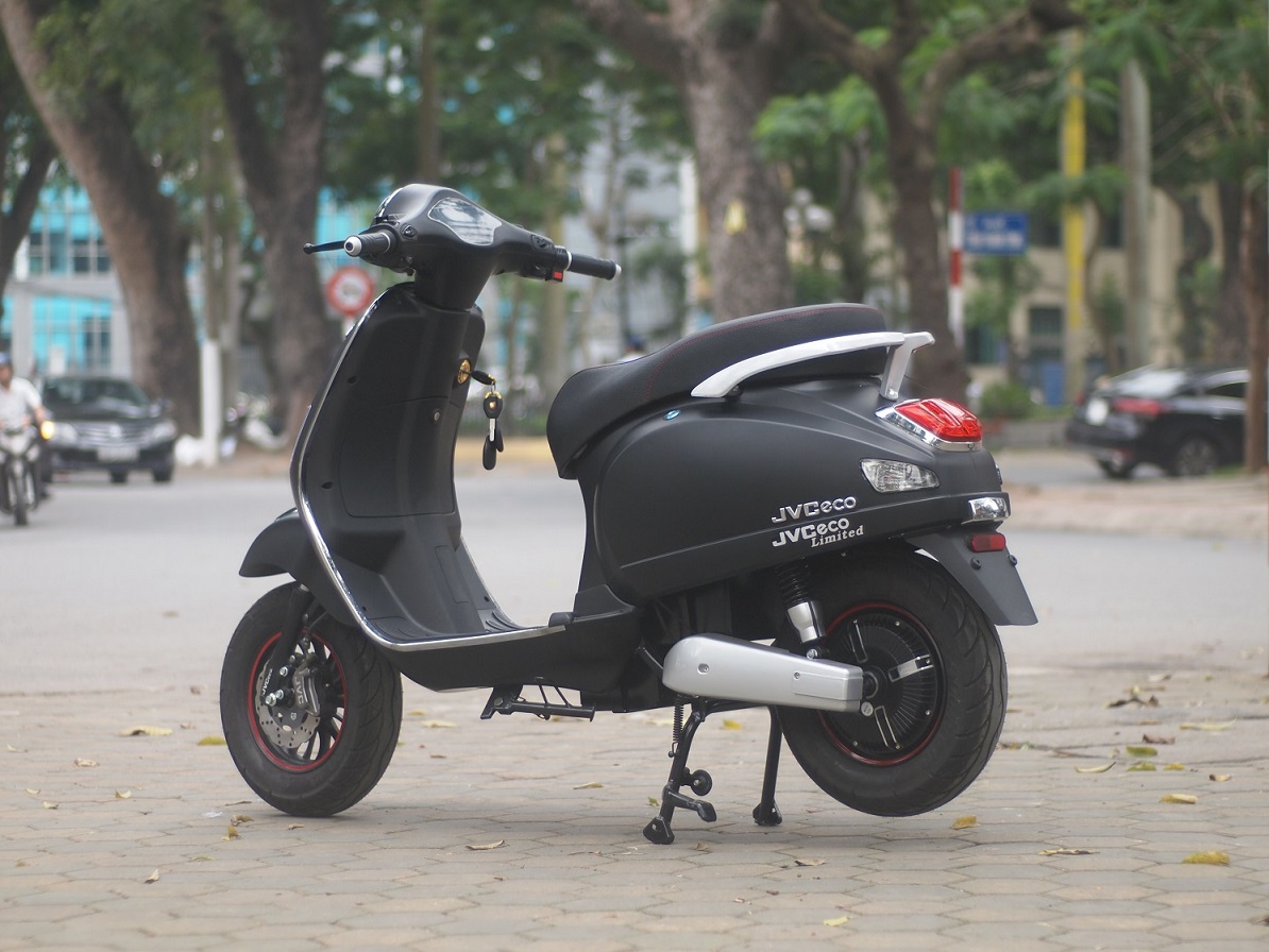 Xe máy điện Vespa JVC LX