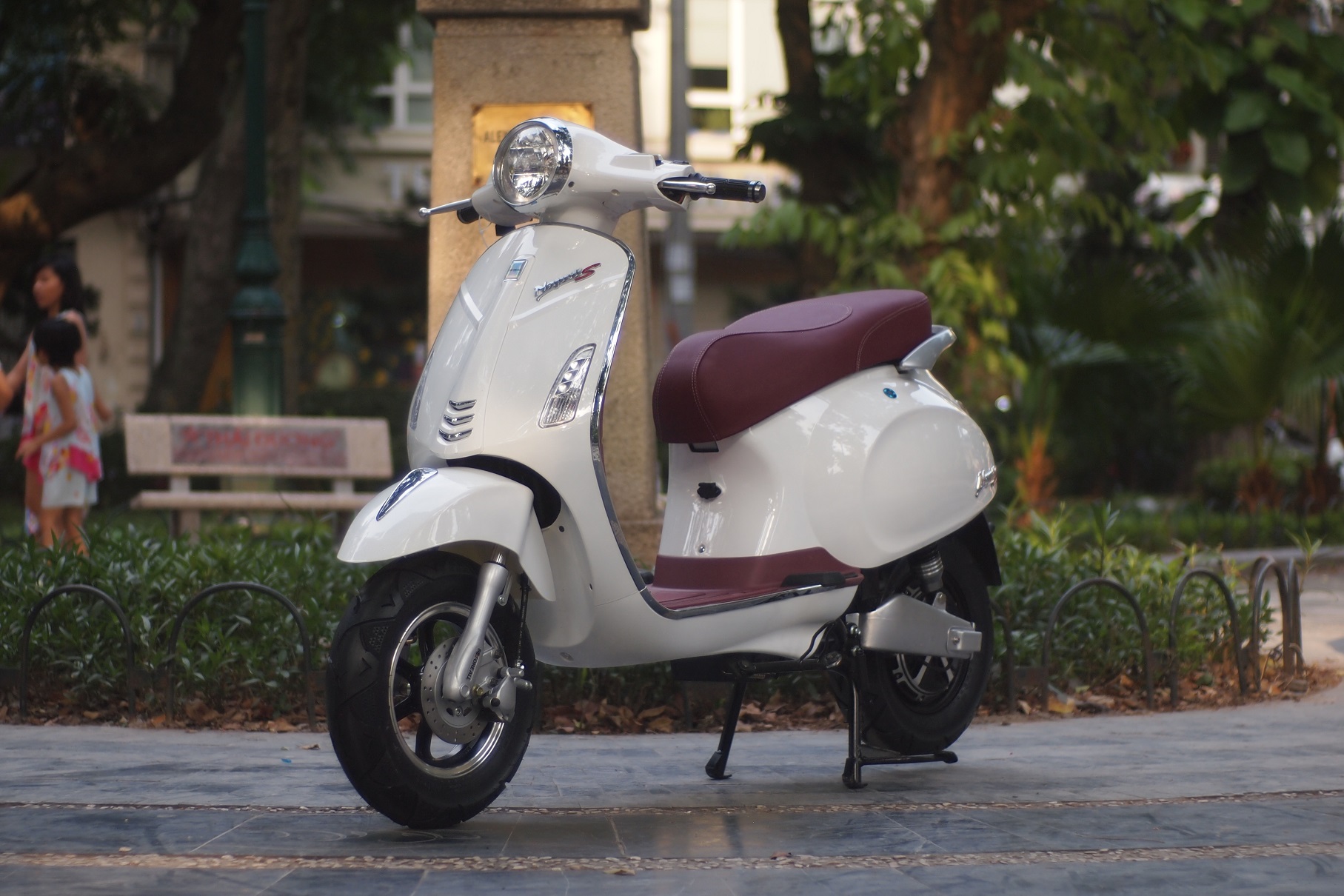 Xe máy điện Vespa NapoliS