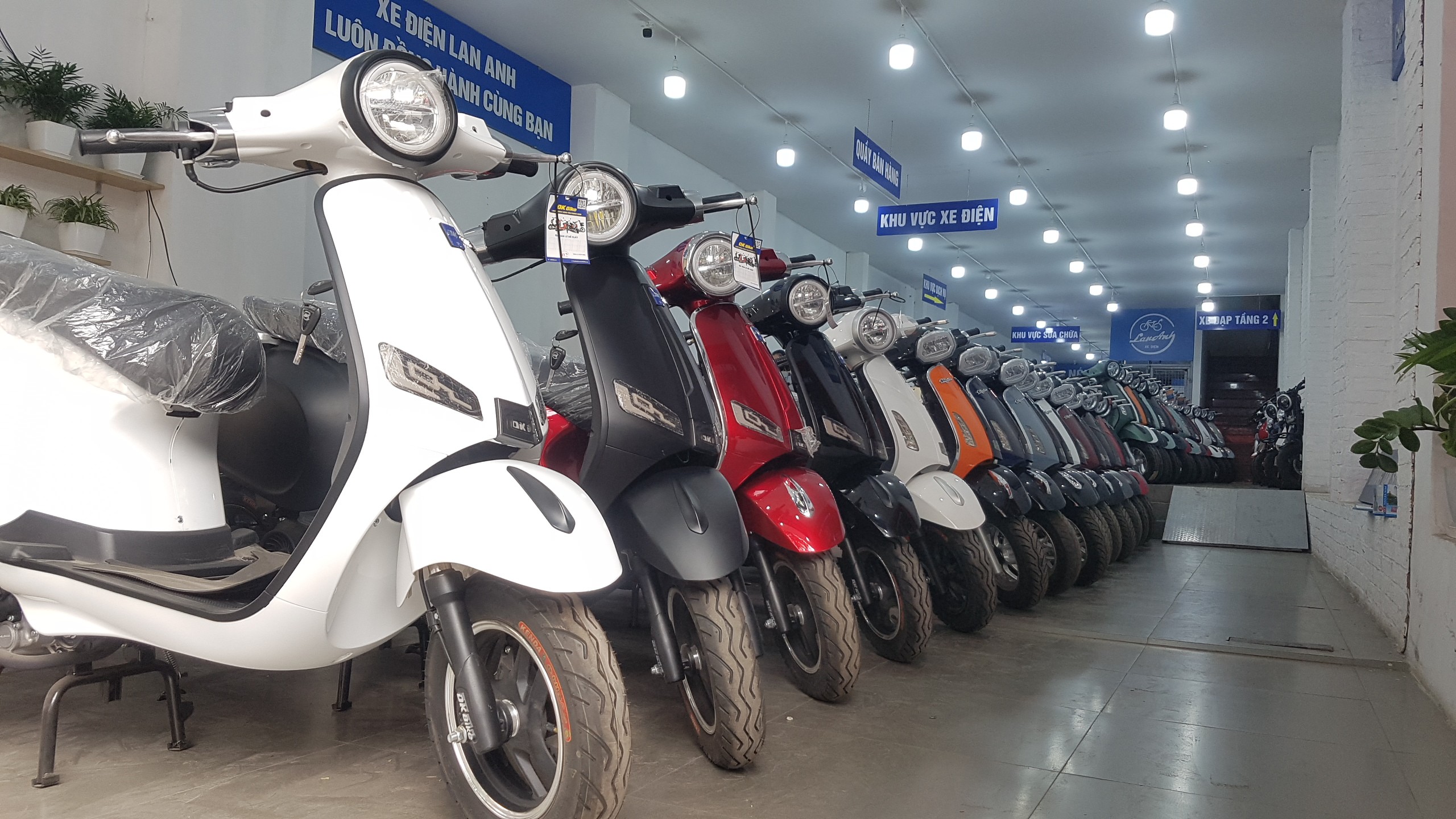 xe Vespa 50cc- Xe Điện Lan Anh