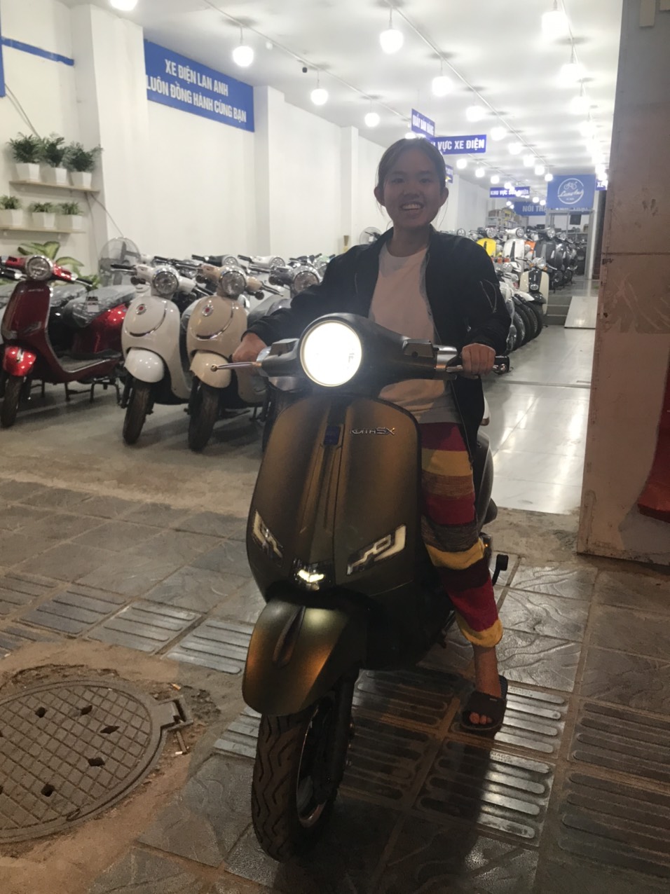 Xe máy 50cc Vespa - Xe điện Lan Anh