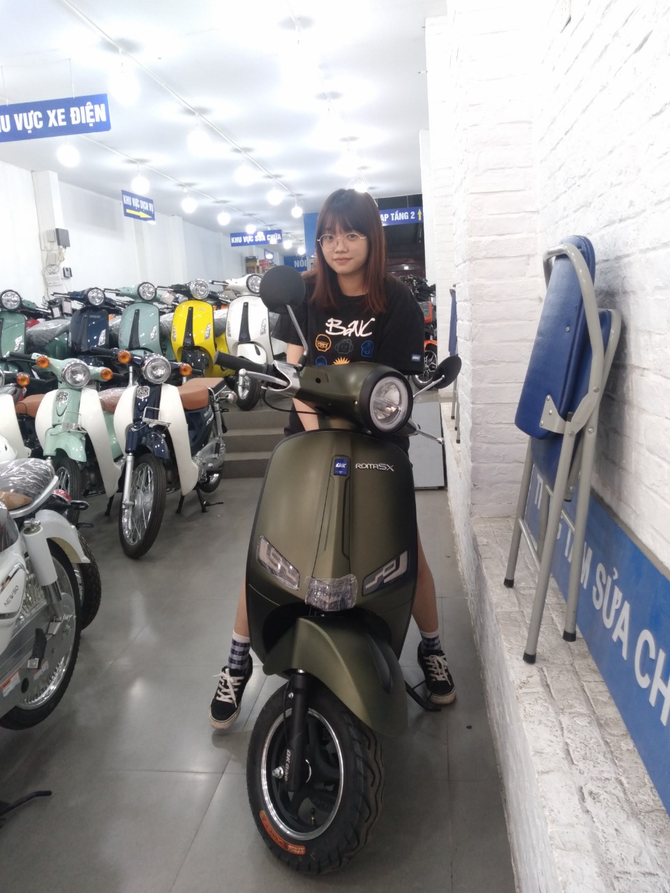 xe máy Vespa 50cc- Xe điện Lan Anh