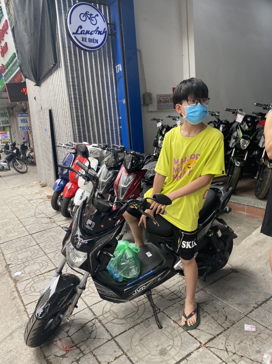 Xe máy điện xmen JVC sport