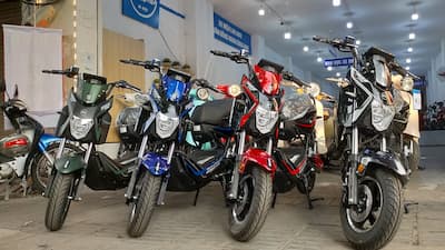 xe điện cho học sinh