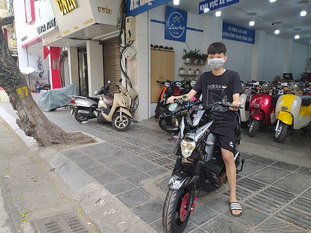 Mua xe máy điện Xmen