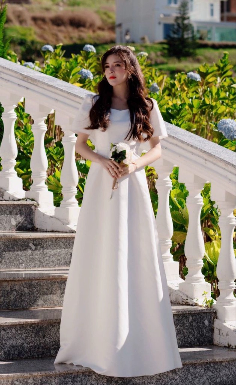 váy cưới có nơ