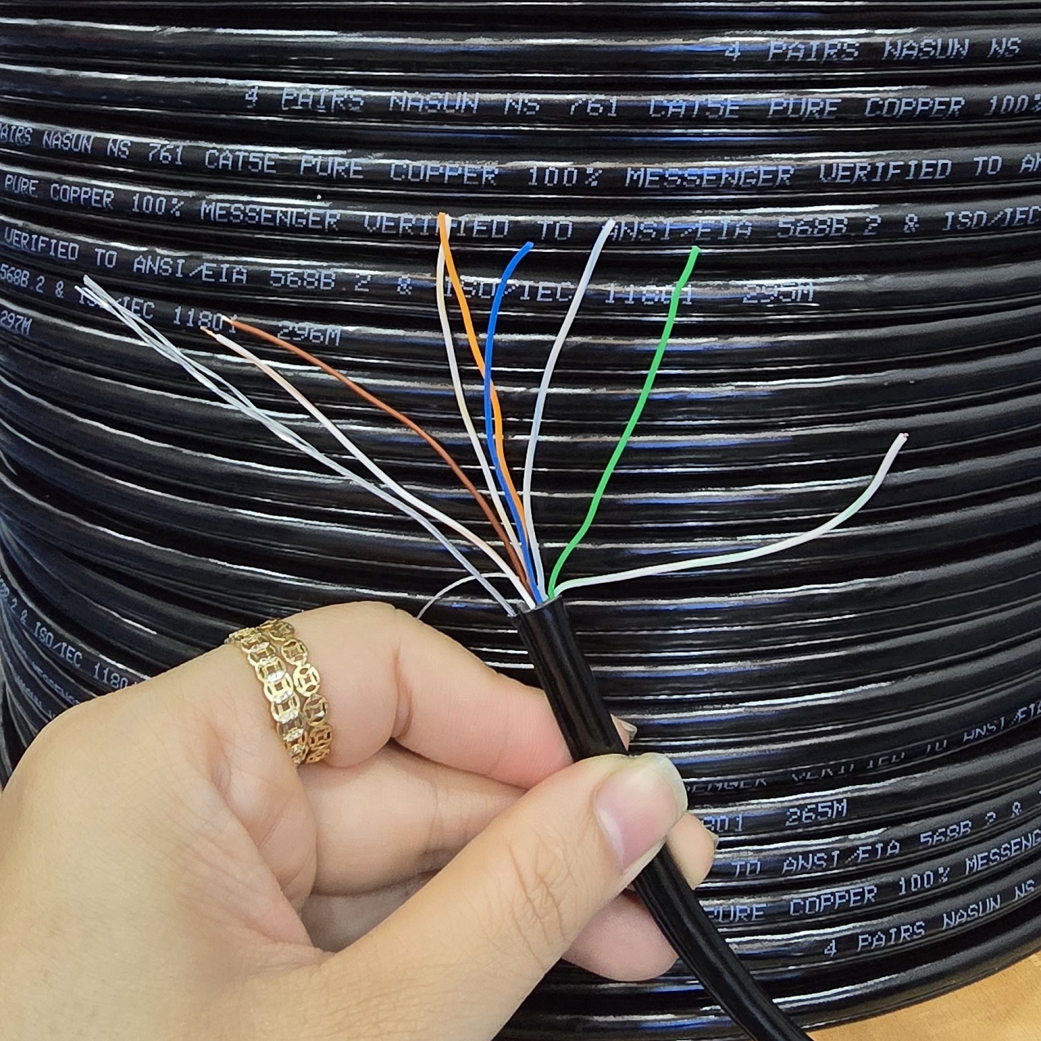 Dây mạng 8 lõi ĐỒNG nguyên chất 100%, Dây cáp mạng, Dây mạng 8 lõi đồng cường lực, Cáp mạng 8 lõi gia cườngDây mạng 8 lõi Cat5e NASUN NS-761 lõi ĐỒNG nguyên chất 100%, Dây cáp mạng, Dây mạng 8 lõi đồng cường lực, Cáp mạng 8 lõi gia cường