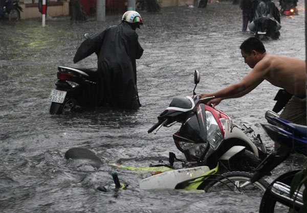 Cứu hộ và sửa xe ngập nước 24/7 tại Đà Nẵng